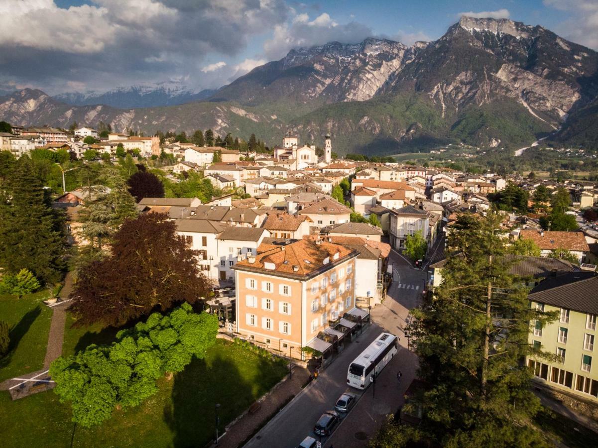 Hotel Villa Regina Levico Terme Eksteriør billede